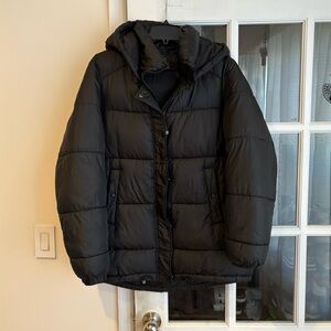 Zara TRF szM black hooded puffer